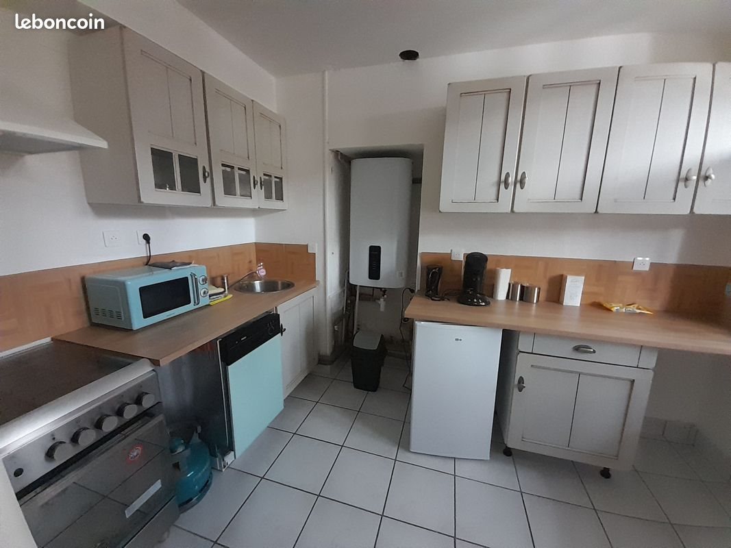 Appartement à louer, 58m², Aurillac