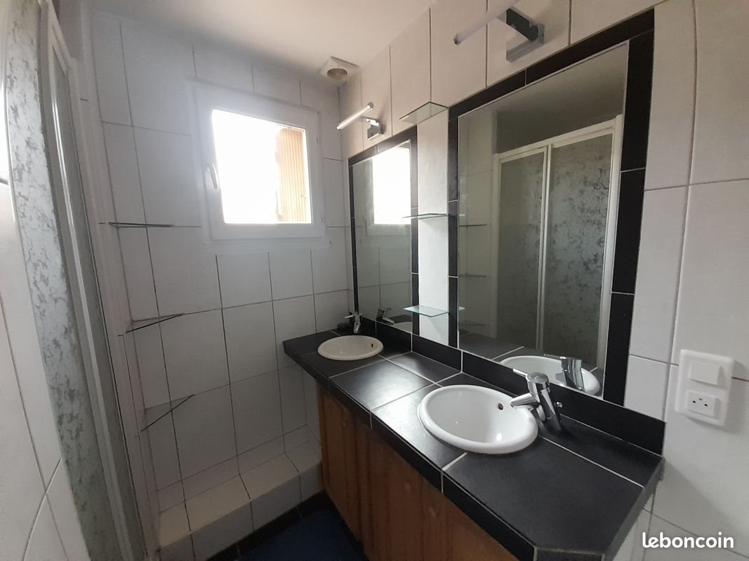 Appartement à louer, 58m², Aurillac