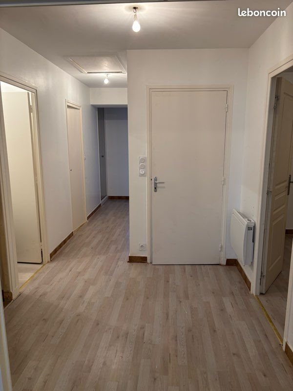 Appartement à louer, 83m², Saint-Laurent-de-Mure