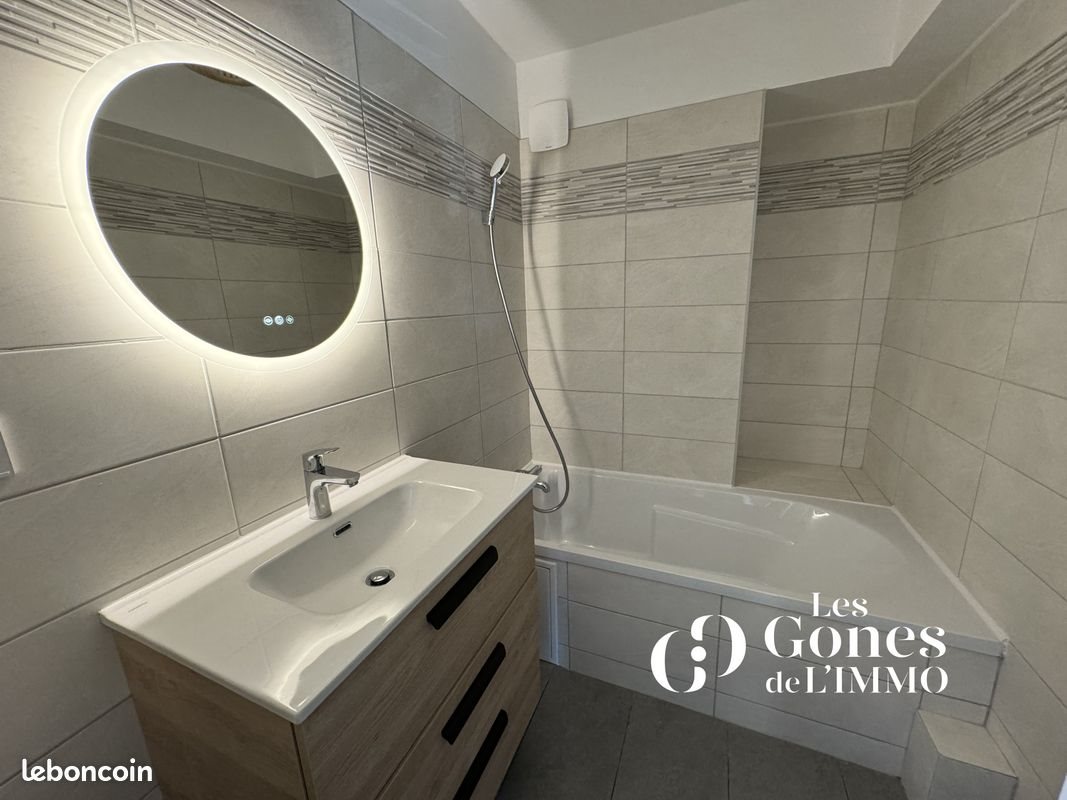 Appartement à louer, 51m², Saint-Genis-les-Ollières