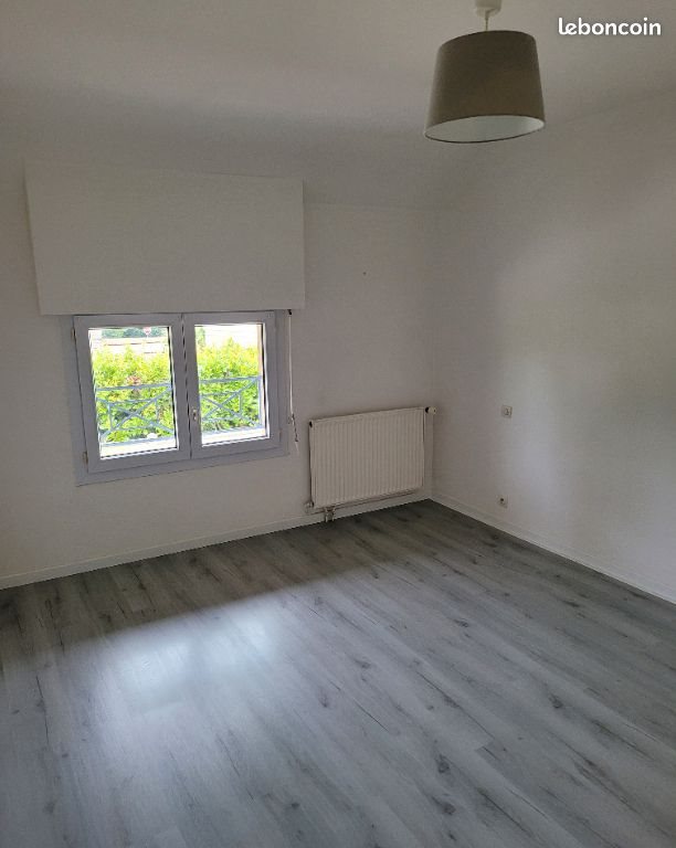 Maison à louer, 80m², Ymare