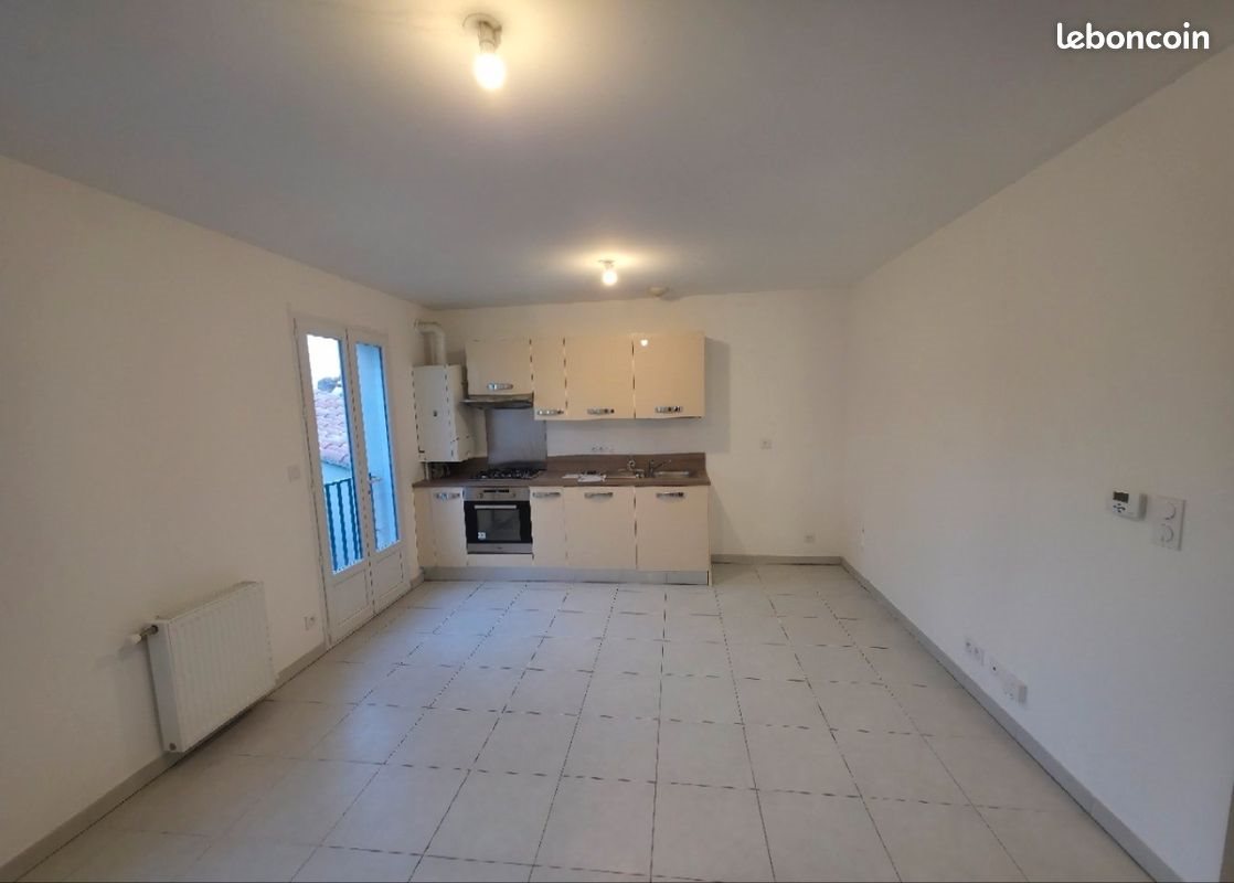 Appartement à louer, 40m², Vedène