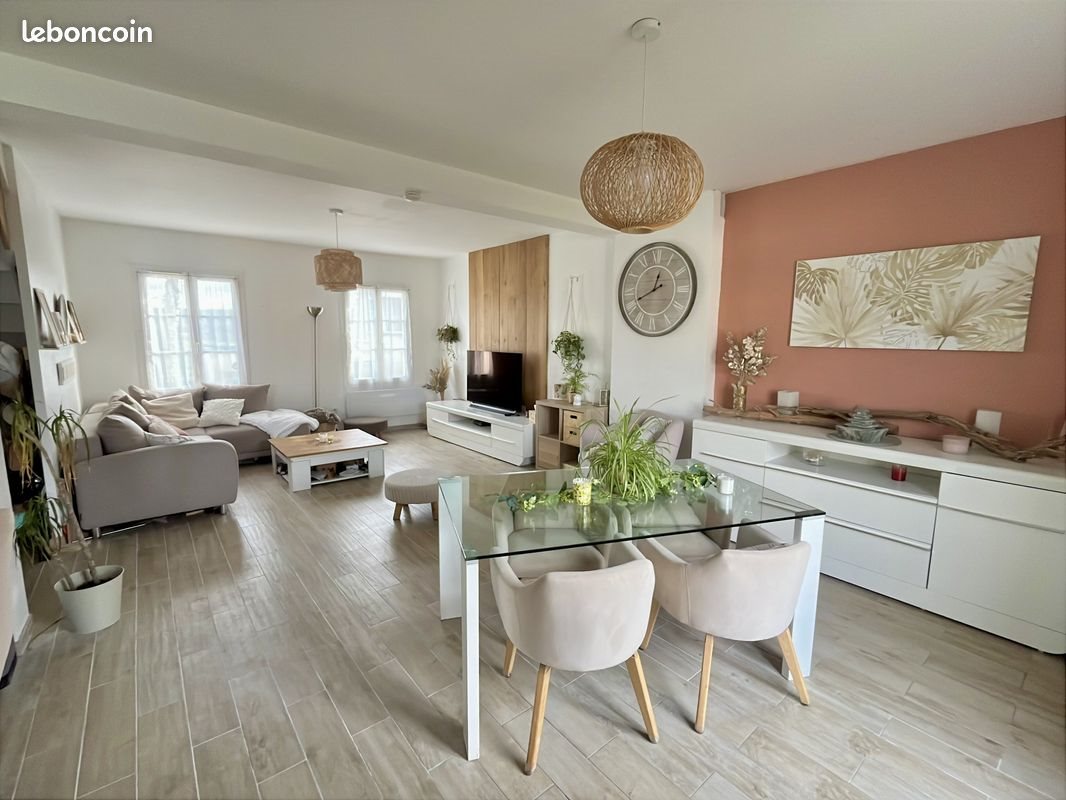 Maison à louer, 99m², Cauffry