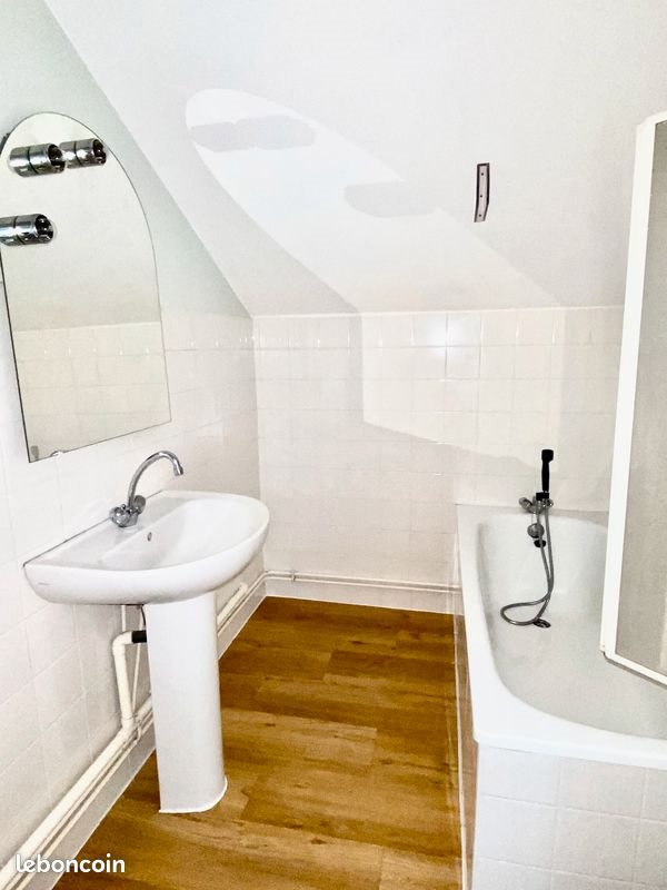 Appartement à louer, 34m², Saint-Etienne