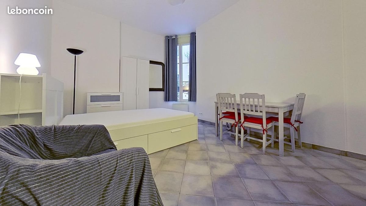 Appartement à louer, 23m², Paris 11ème