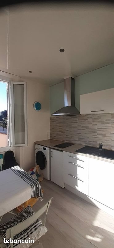 Appartement à louer, 20m², La Crau