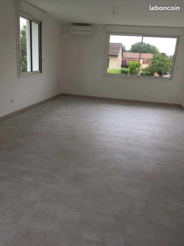 Maison à louer, 105m², Charnay-lès-Mâcon