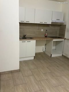 Appartement à louer, 21m², Marseille 15ème