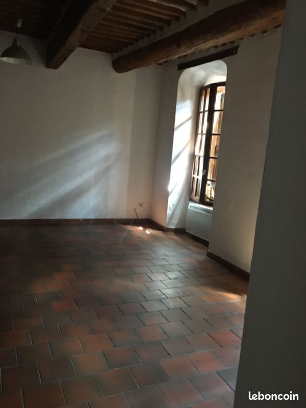 Appartement à louer, 46m², Venelles