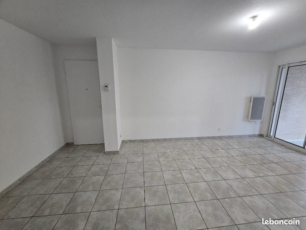 Appartement à louer, 40m², Lézignan-Corbières