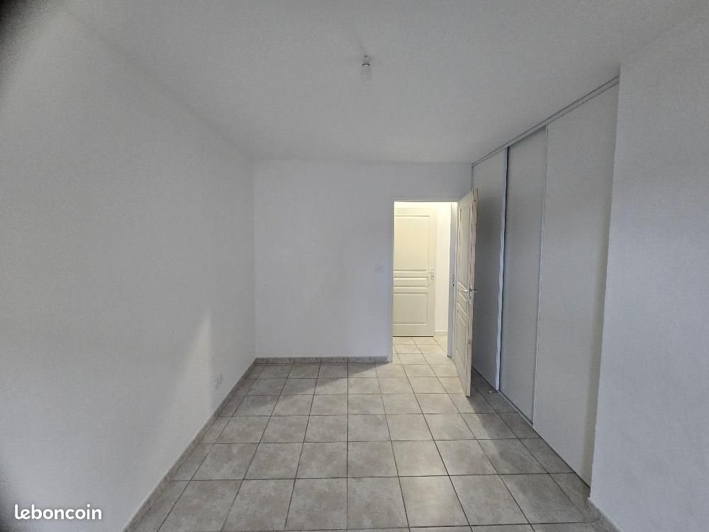 Appartement à louer, 40m², Lézignan-Corbières