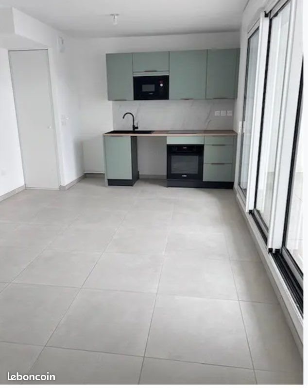 Appartement à louer, 57m², Marseille 6ème