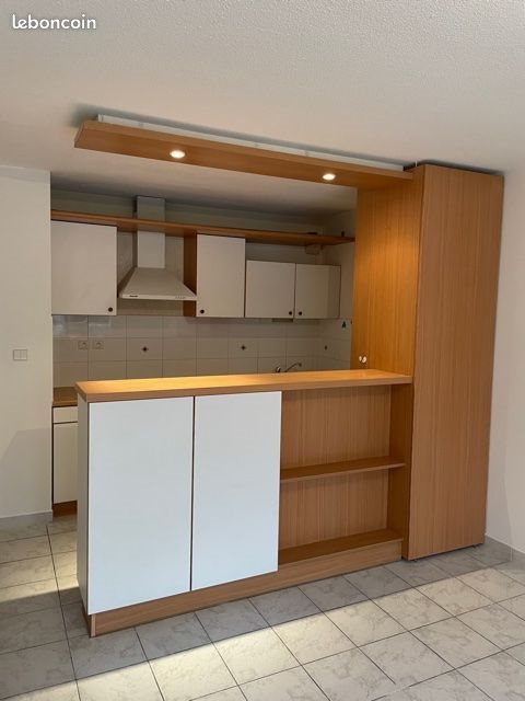 Appartement à louer, 46m², Nîmes