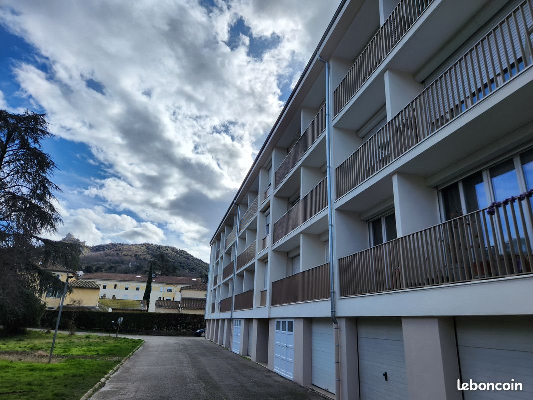 Appartement à louer, 75m², Saint-Péray