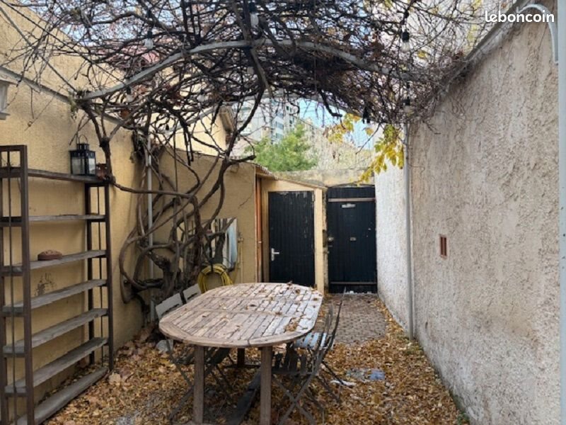 Maison à louer, 62m², Marseille 8ème
