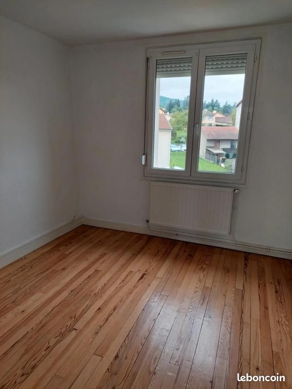 Appartement à louer, 61m², Le Chambon-Feugerolles