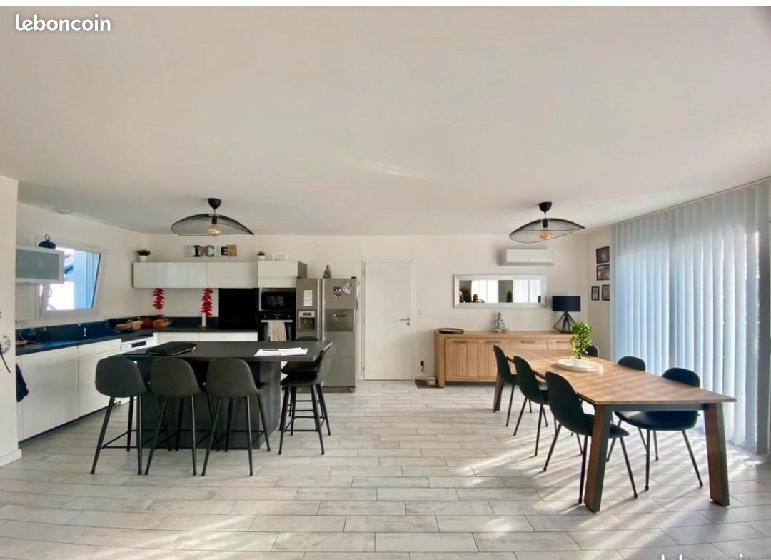 Maison à vendre, 115m², Urcuit