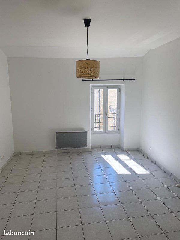 Appartement à louer, 48m², Condom