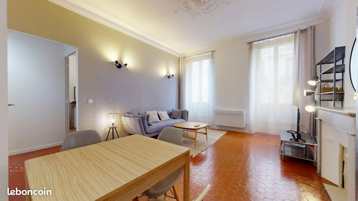 Appartement à louer, 47m², Toulon