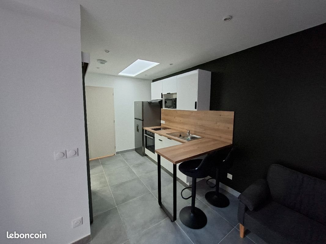 Appartement à louer, 28m², Port-Saint-Louis-du-Rhône