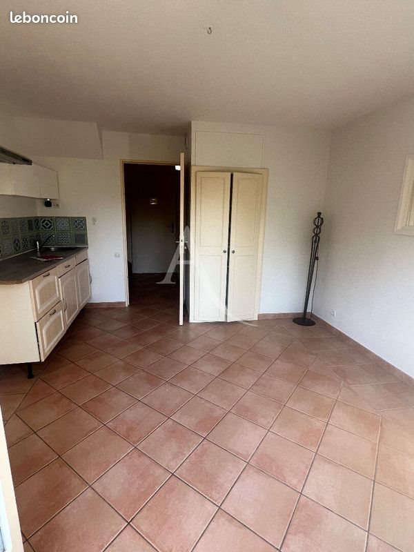 Appartement à louer, 40m², Ardon