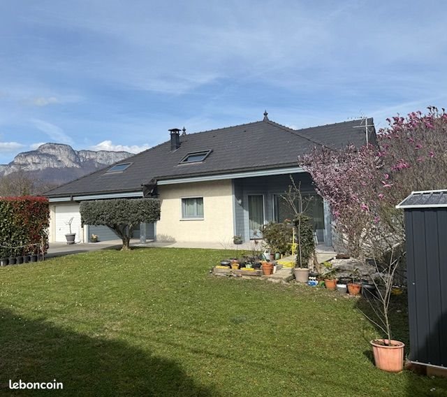 Maison à vendre, 202m², Challes-les-Eaux