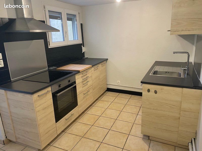 Maison à louer, 83m², Charleville-Mézières