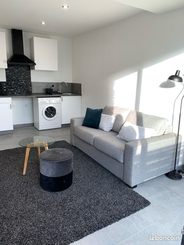 Appartement à louer, 33m², Garches