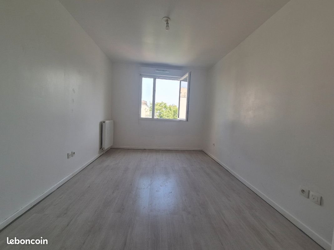 Appartement à louer, 30m², Ecouen