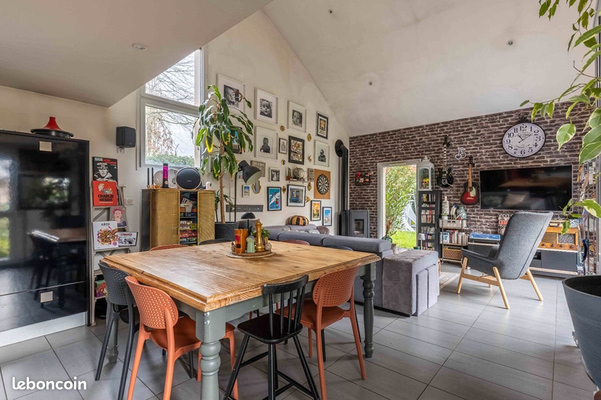 Maison à vendre, 122m², Vern-sur-Seiche
