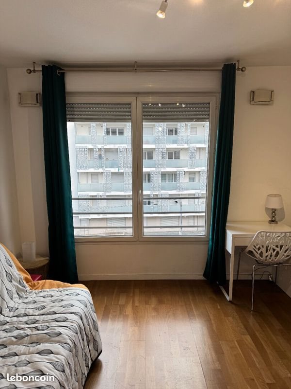 Appartement à louer, 23m², Bron