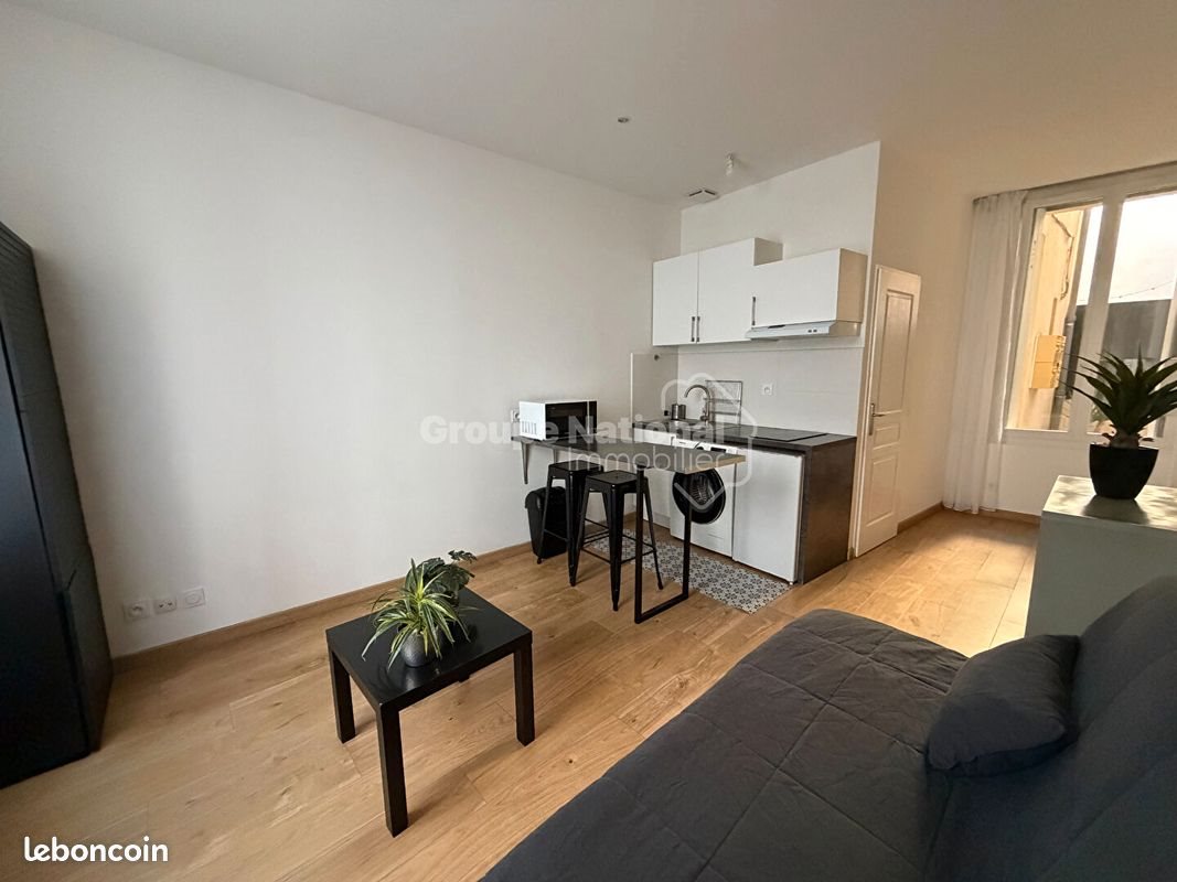 Appartement à louer, 19m², Nîmes