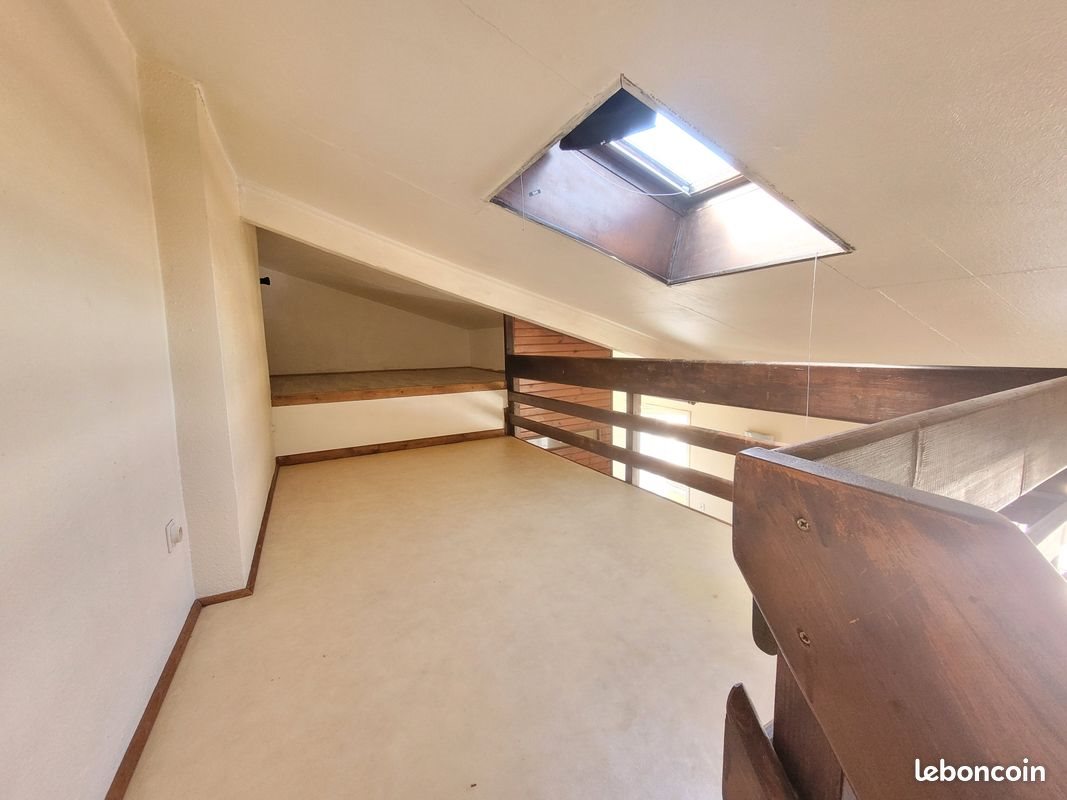 Appartement à louer, 28m², Privas