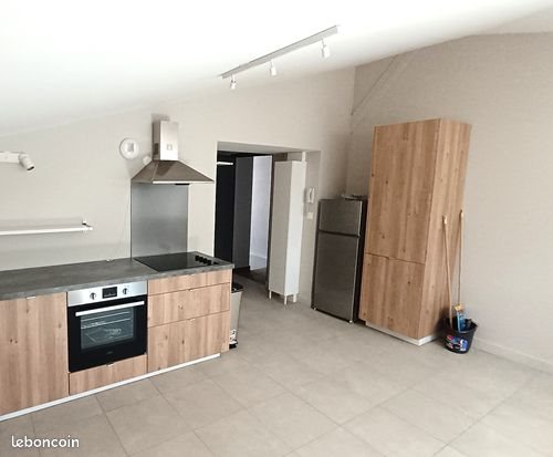 Appartement à louer, 49m², Charly
