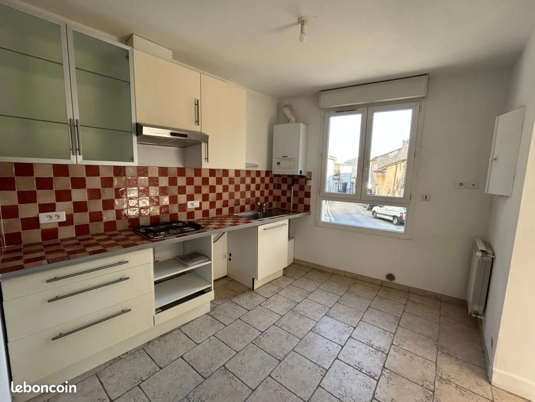 Appartement à louer, 52m², Caumont-sur-Durance