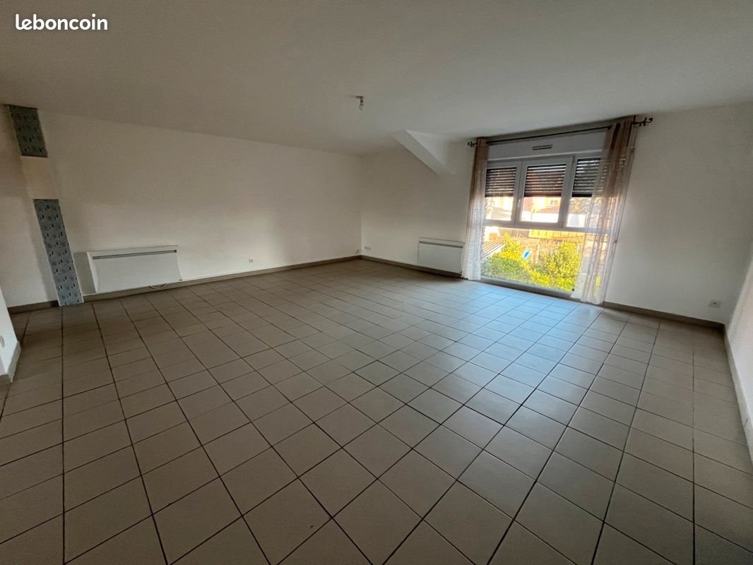 Appartement à louer, 83m², Beuvry