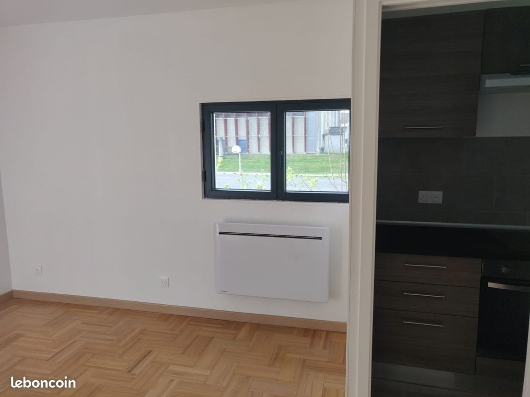 Appartement à louer, 23m², Reims