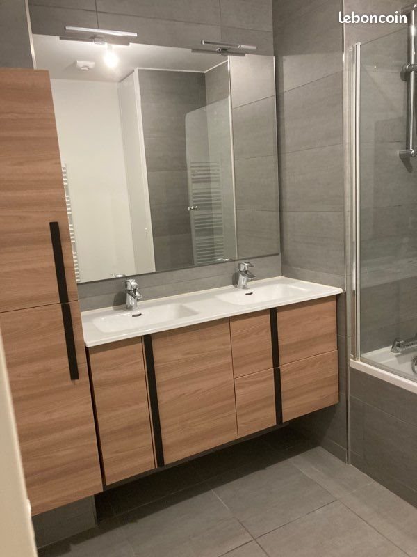 Appartement à louer, 61m², Lille