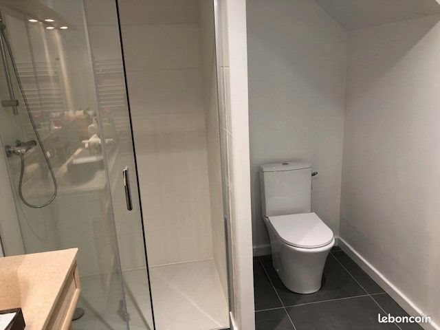 Maison à louer, 83m², Brandérion