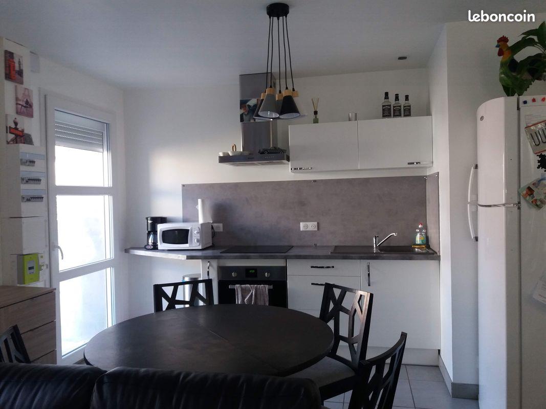 Maison à louer, 57m², Sablons