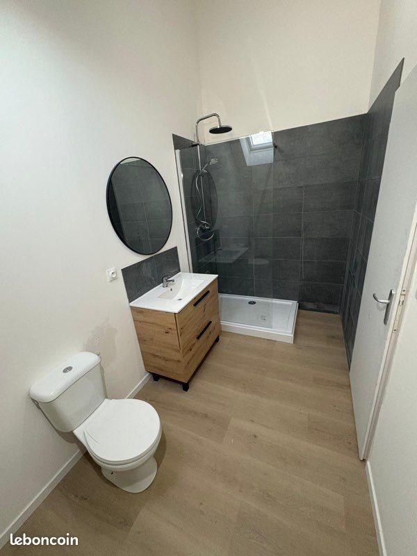 Appartement à louer, 80m², Bouville