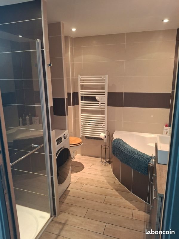 Appartement à vendre, 52m², La Roquebrussanne
