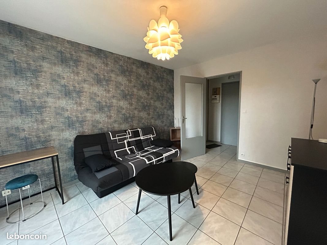 Appartement à louer, 28m², Besançon
