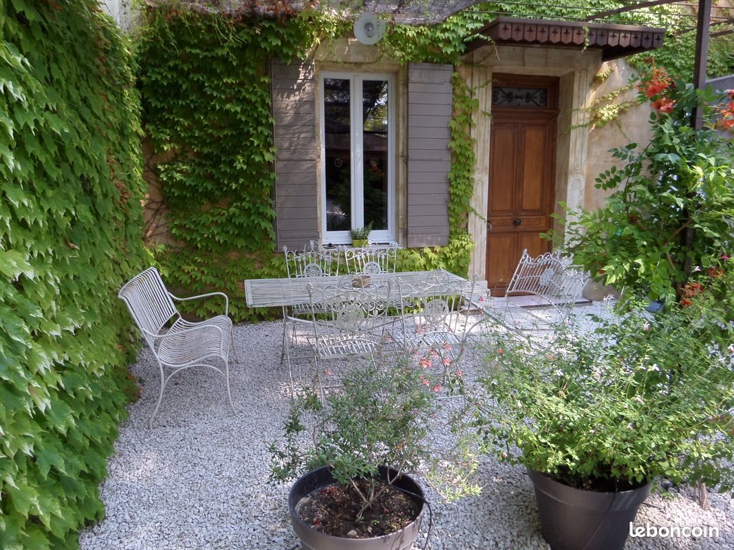 Maison à louer, 80m², Saint-Rémy-de-Provence