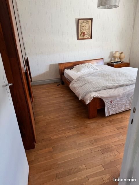 Appartement à vendre, 83m², Saint-Max
