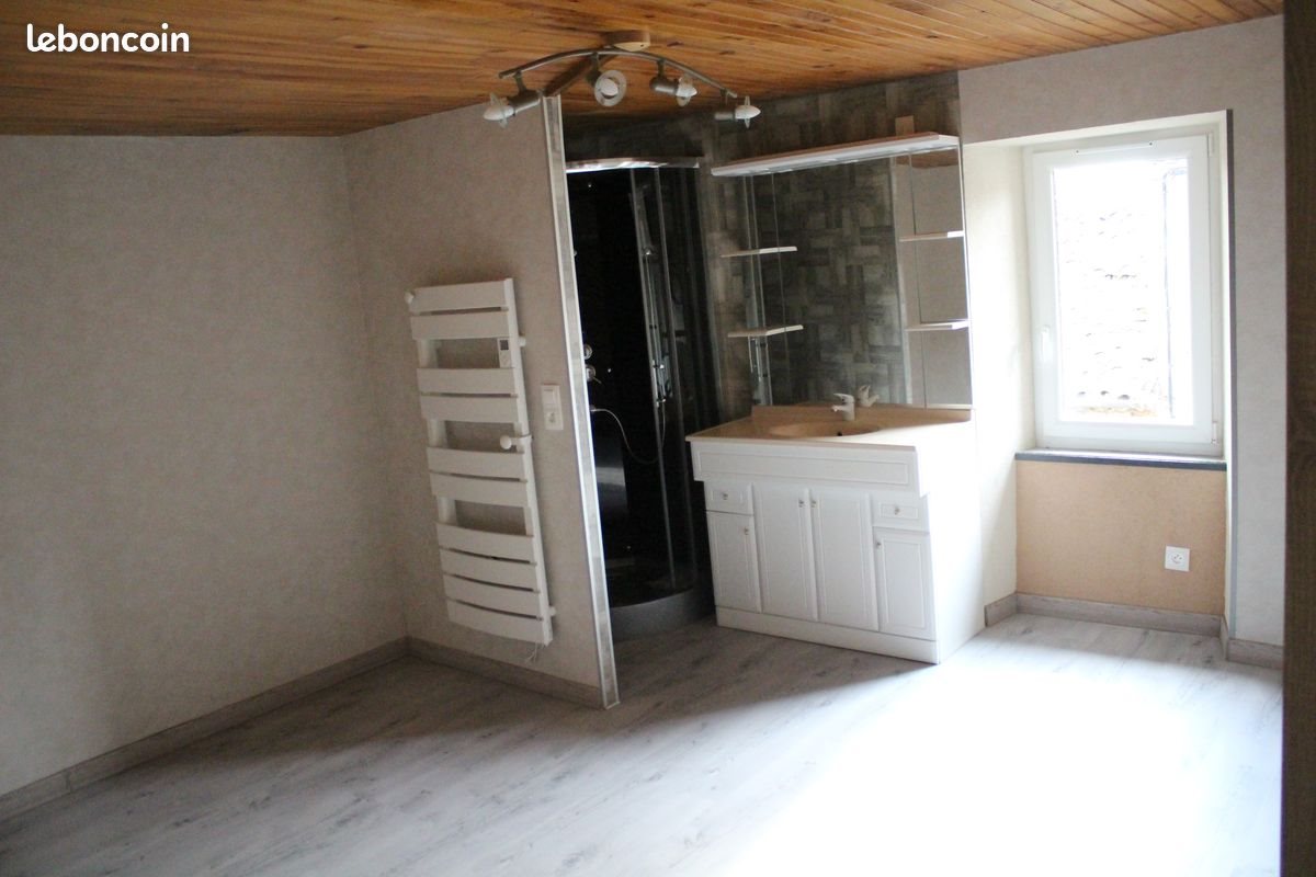 Maison à louer, 50m², Quintenas