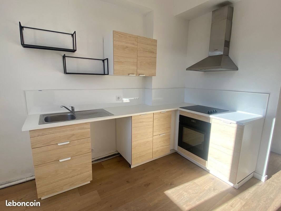 Appartement à louer, 68m², Flayosc