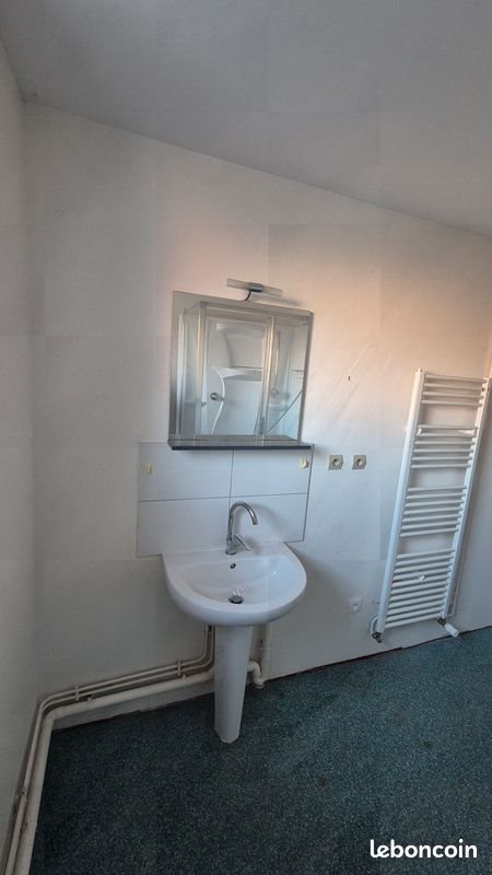 Appartement à louer, 69m², Nandax