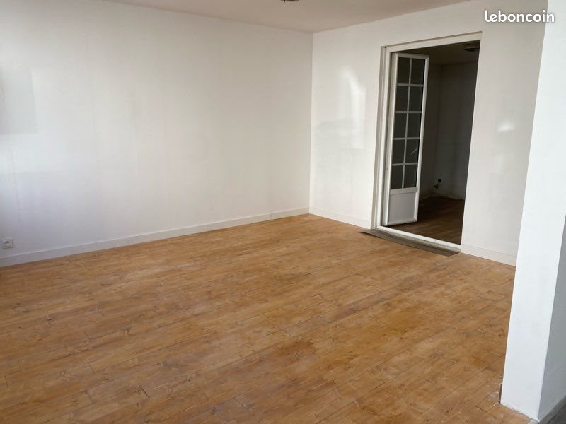 Appartement à louer, 60m², Châteaulin