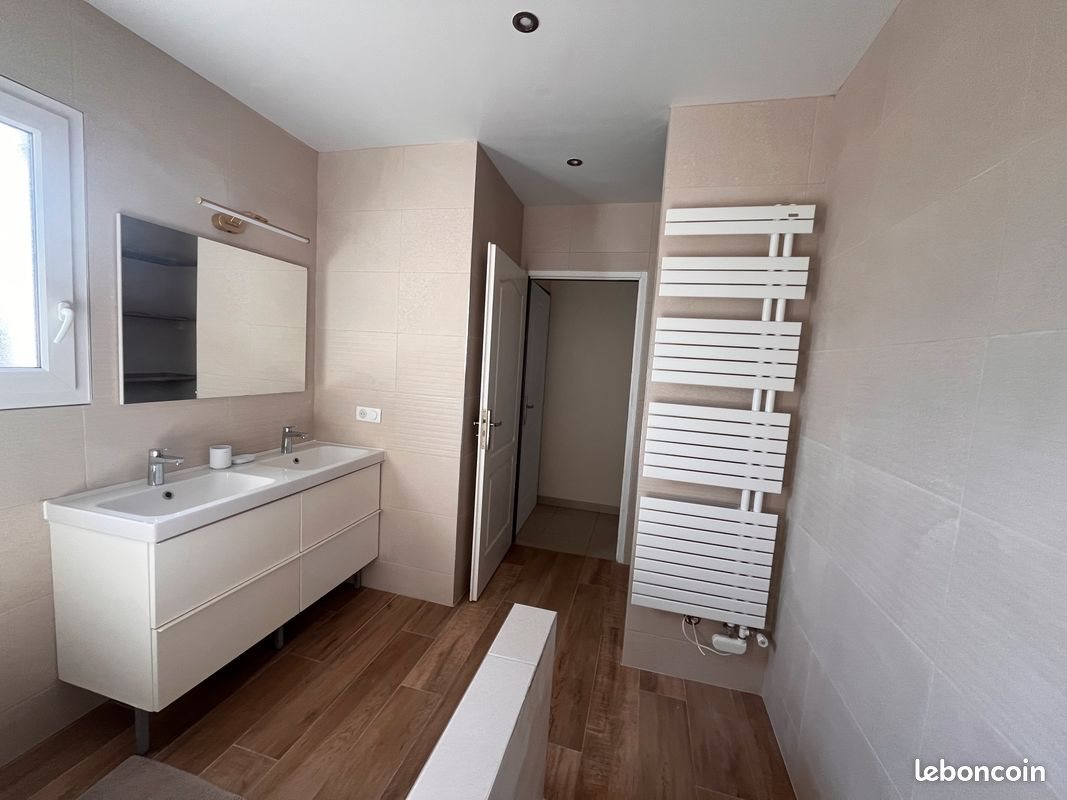 Maison à louer, 125m², Idron